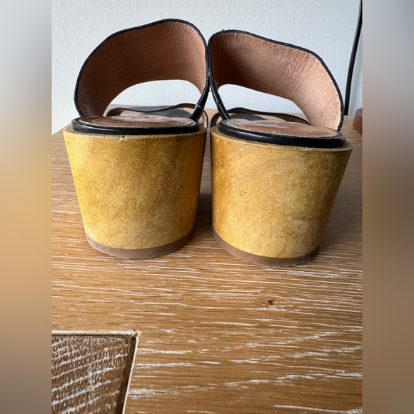 Madewell The Kiera Mule Sandals in True Black Leather - Picture 8 of 16